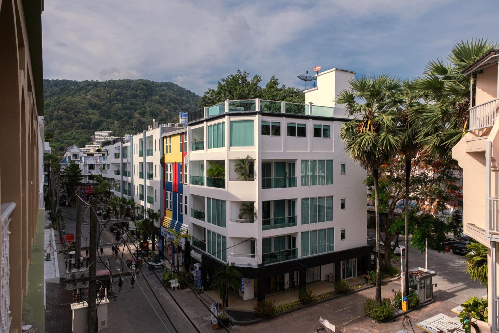 Grand Orlov Apart Hotel Patong Esterno foto