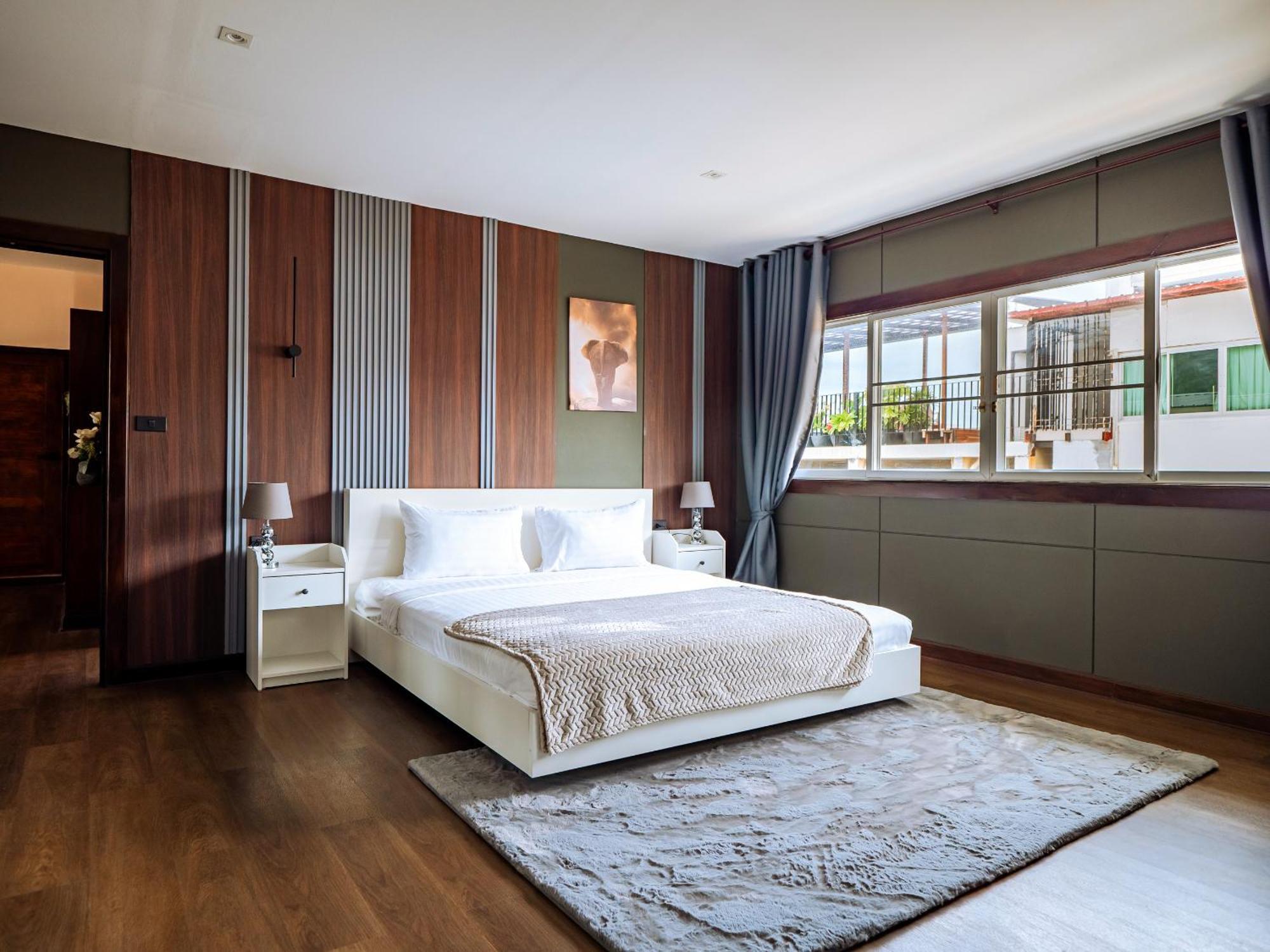 Grand Orlov Apart Hotel Patong Esterno foto
