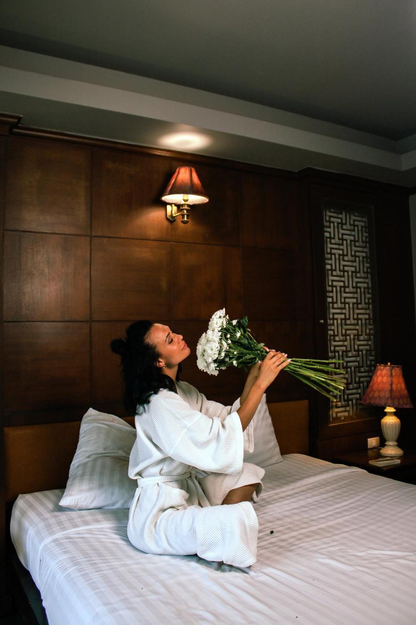 Grand Orlov Apart Hotel Patong Esterno foto