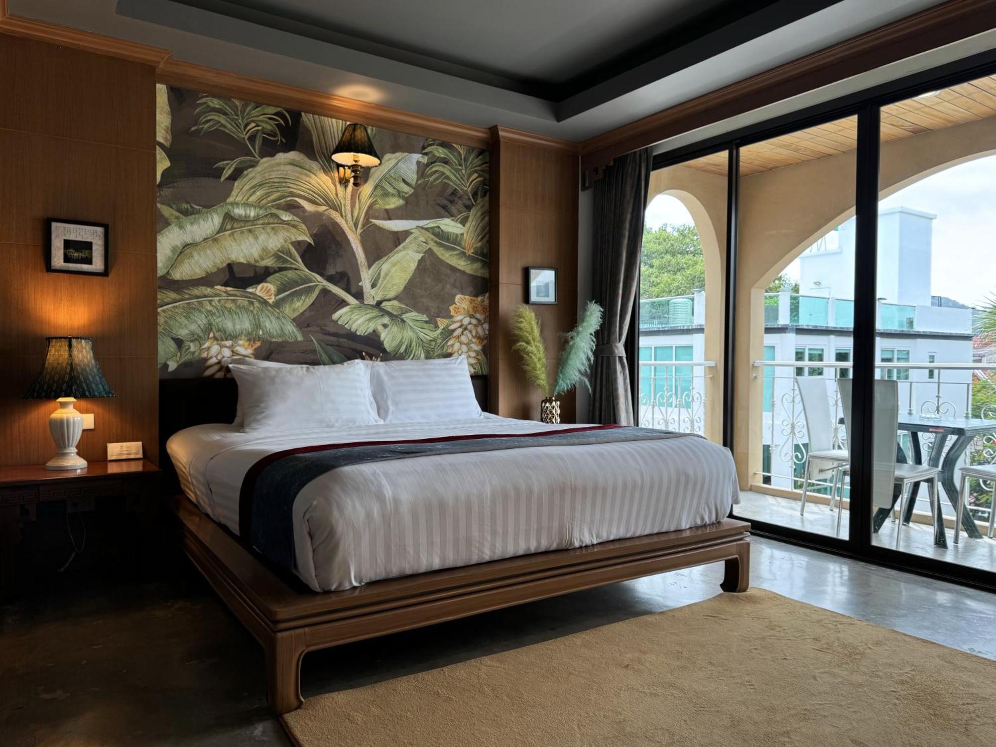 Grand Orlov Apart Hotel Patong Esterno foto